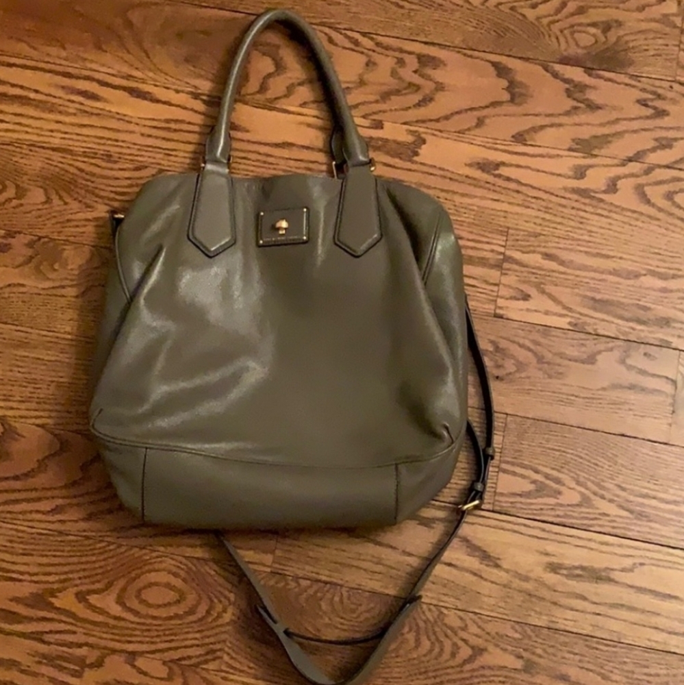 Like new Marc Jacob's Boho Bag in Taupe